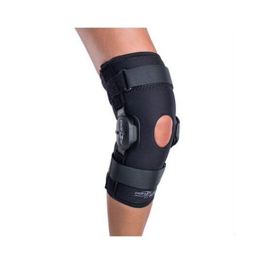 Donjoy Deluxe Hinged Knee Brace