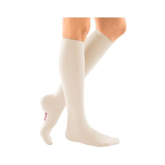 Mediven Comfort 20-30 mmHg Closed Toe Calf High Petite Wheat