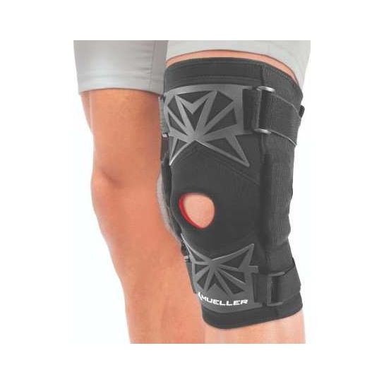 Mueller Pro Level Hinged Knee Brace Deluxe